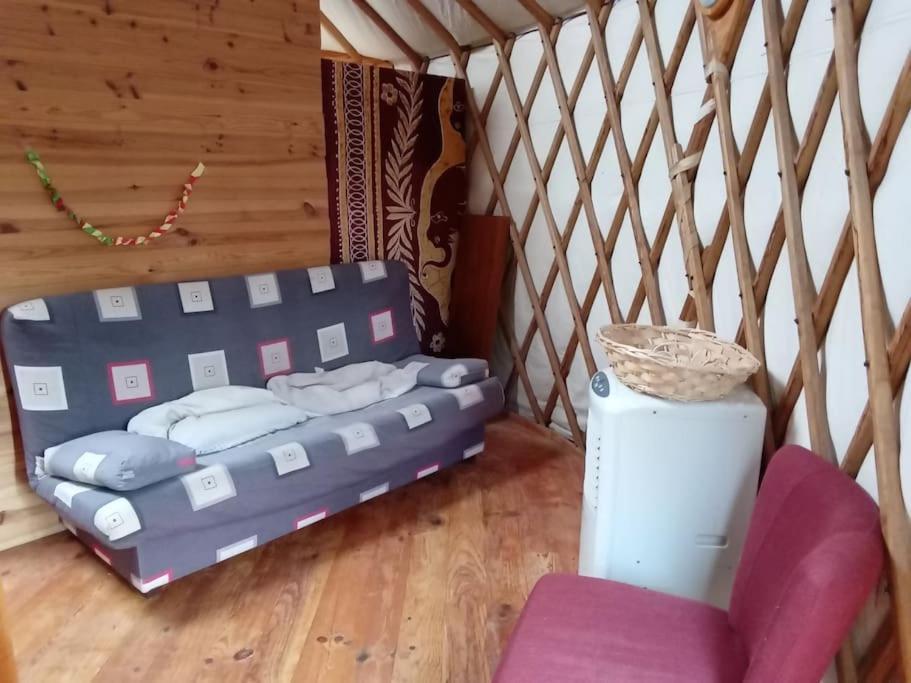 Charmante Yourte Contemporaine Carmaux Exteriör bild