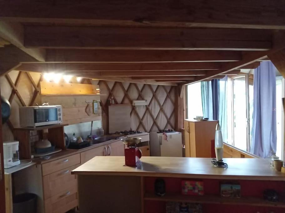 Charmante Yourte Contemporaine Carmaux Exteriör bild